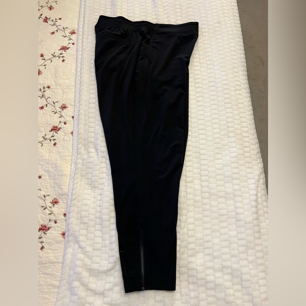 Athleta Women’s Brooklyn Heights High Rise Jogger